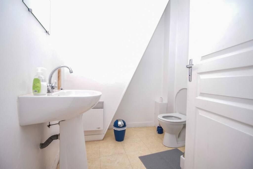 Studio 2 Pers Au Dernier Etage Vue Mer Cancale Eksteriør bilde